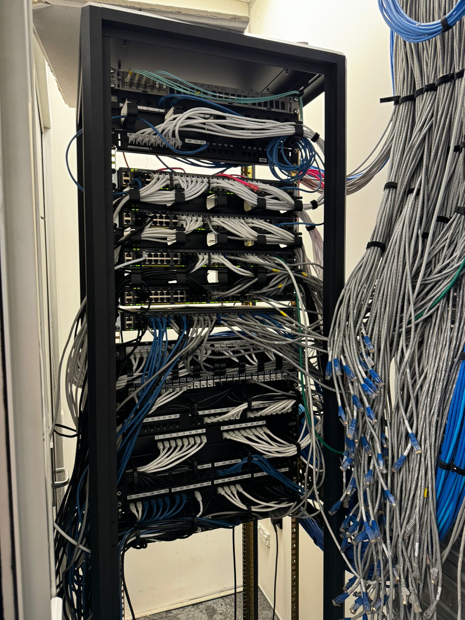 Cat6 cable run subfloor Auckland